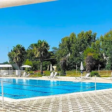 Hotel Ah Premium Isola Di Pazze 4*