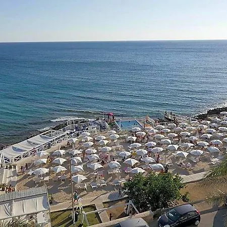Ah Premium Isola Di Pazze Hotel
