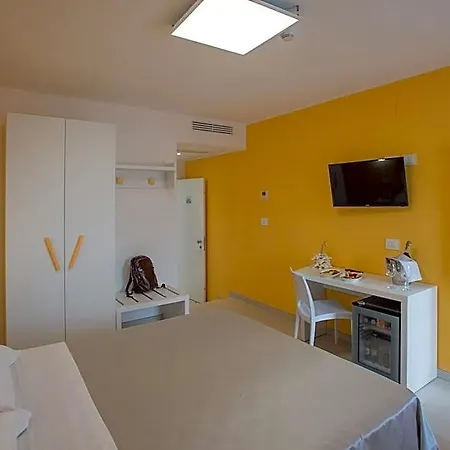 Ah Premium Isola Di Pazze 4*
